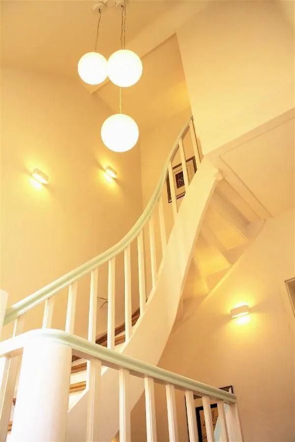 Apartment Fuer 4 Personen Dusseldorf 0*,  Germany